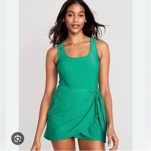 Old Navy Green Women's Swim One Piece